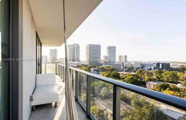 Photo - 501 NE 31st St Unit 810