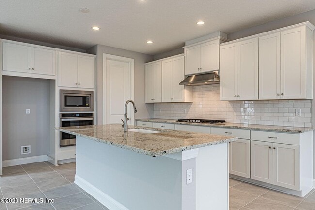 Photo - 11371 Newtonian Blvd