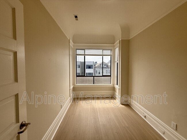 Photo - 272 4th Ave
