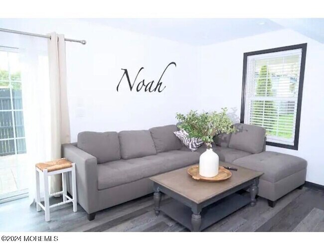 Photo - 745 20th Ave