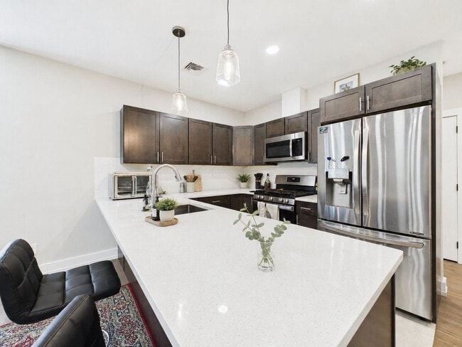 Photo - 3412 Hamilton St Unidad #3