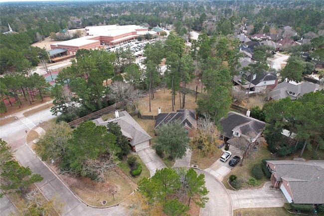 Photo - 174 Queenscliff Ct