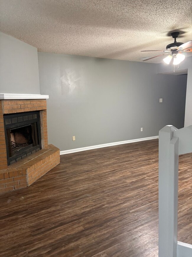 Building Photo - 1415 Pullen Rd Unit 1415 A
