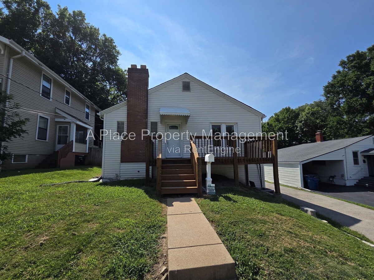 Photo - 2917 Kincaid Ave