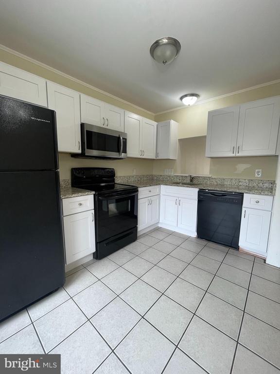 Photo - 405 Windsor Ridge Ct
