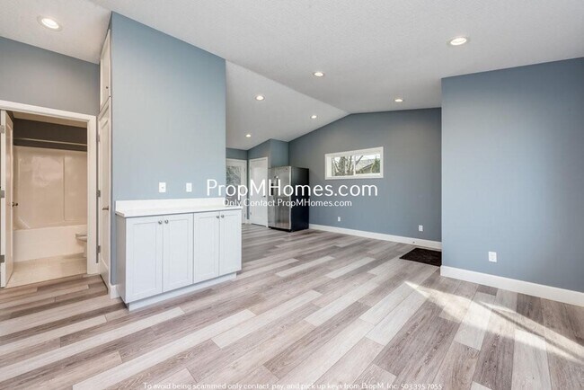 Photo - Updated & Charming Cottage in Oregon City!