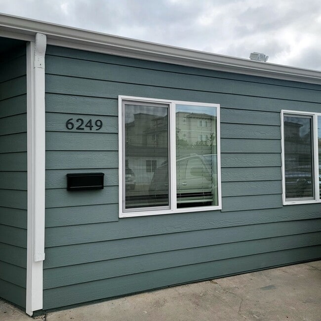 Photo - 6249-6253 Mary Lane Drive Unidad 6249