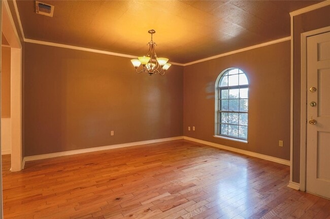 Photo - 5304 Westhaven Dr