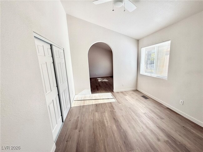 Photo - 5810 East St