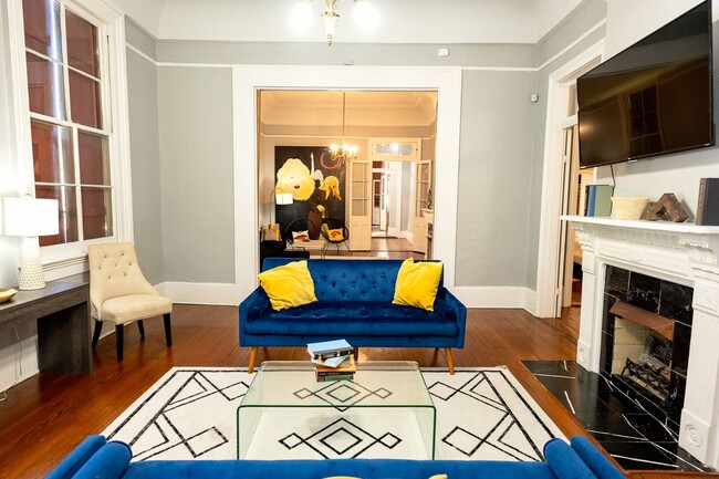 Photo - 1433 Esplanade Ave