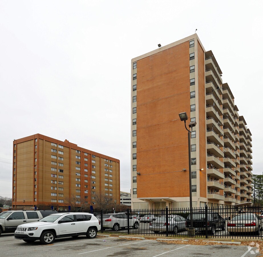 Photo - Jefferson Square Apartments