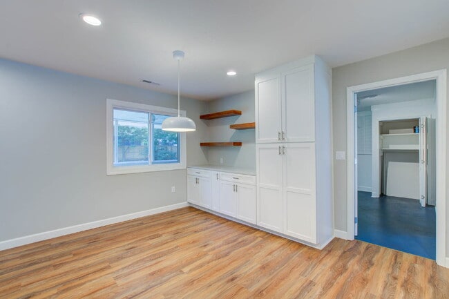 Photo - 1307 Bob White Dr