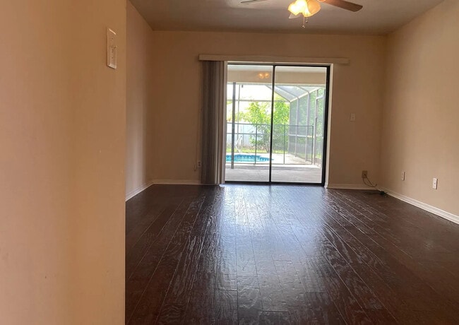 Photo - 313 SE 33rd St