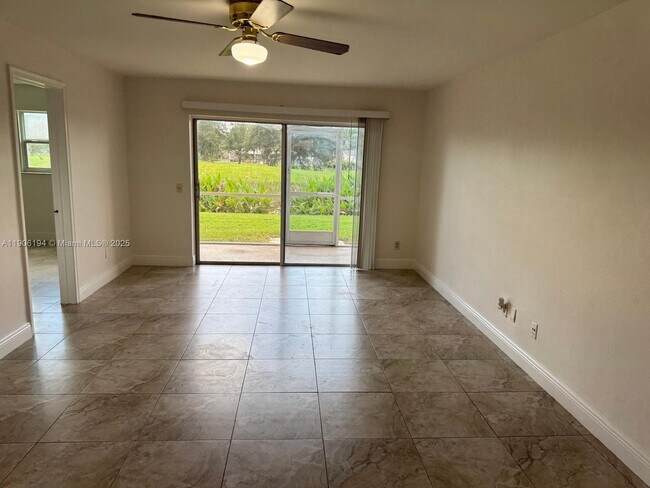 Photo - 2471 SW 82nd Ave Unit 108