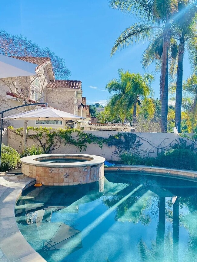 Photo - 8 Seabridge Rd