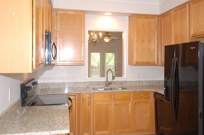 Photo - 133 Old Grove Ln