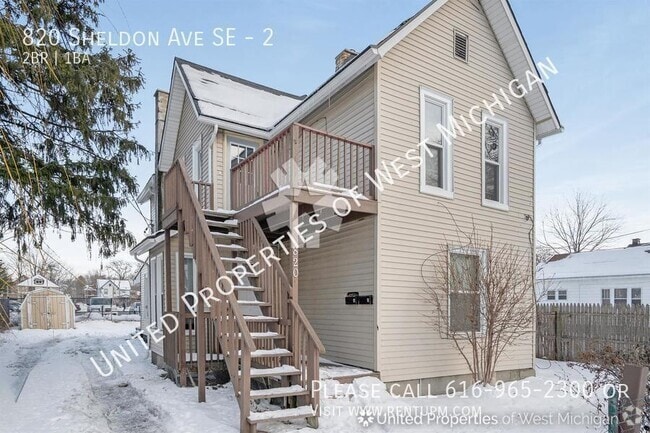 Building Photo - 820 Sheldon Ave SE Unit 2 Rental