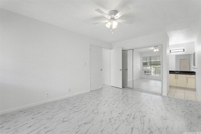 Photo - 605 Mananai Pl Unit #25A