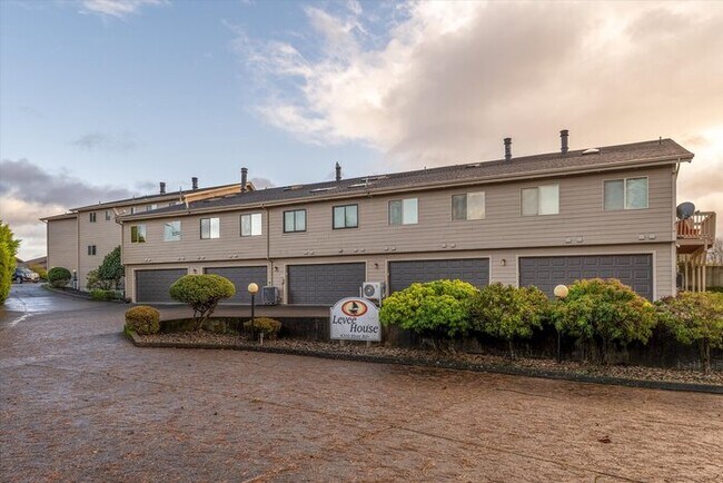 Photo - RIVERFRONT CONDO IN LONGVIEW Unidad 9