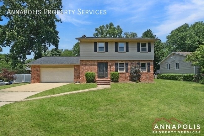Building Photo - 700 Mt Alban Dr