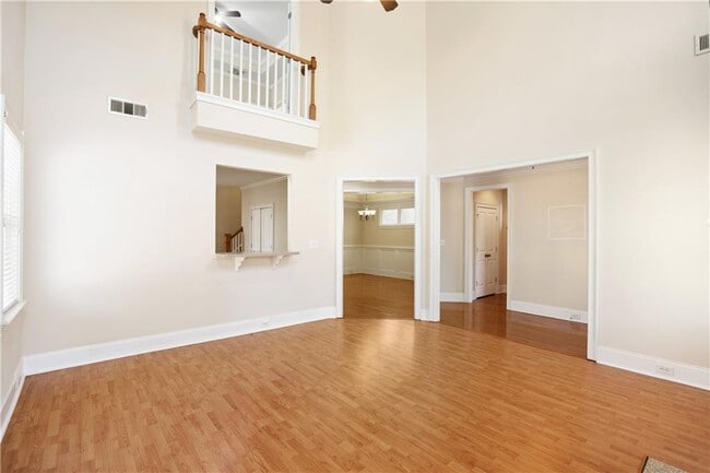 Photo - 337 Myrtle Trace Ln