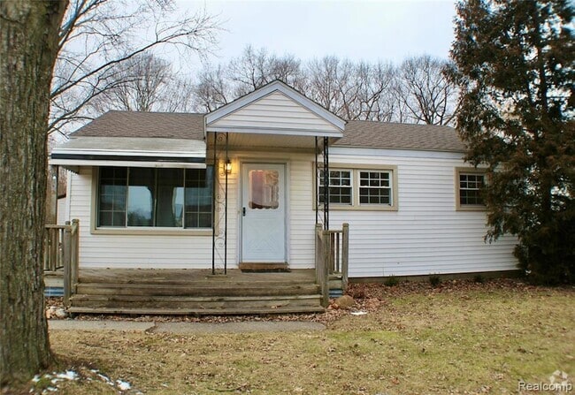 Building Photo - 2099 Van Courtland Ave Rental