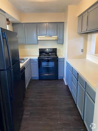 Building Photo - 139 Elm St Unit 106 Rental