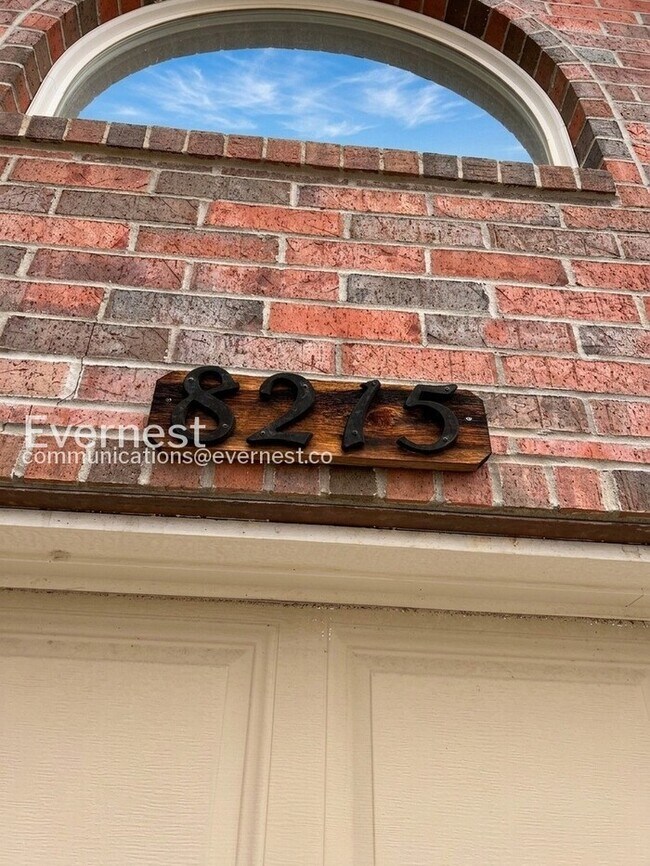 Photo - 8215 Silver Glen Dr