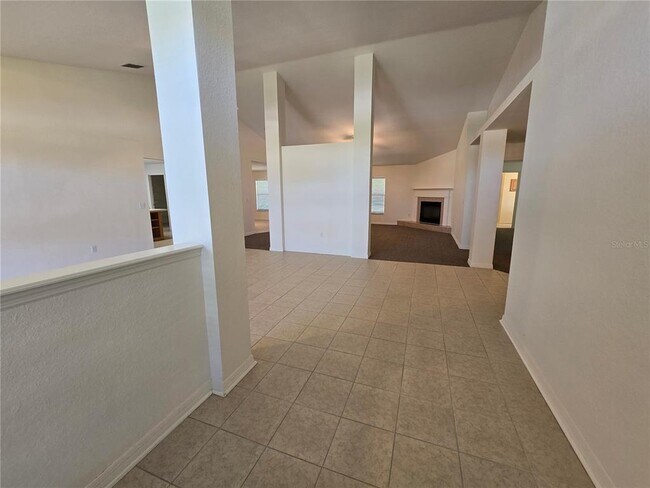 Photo - 2081 Farrington Dr