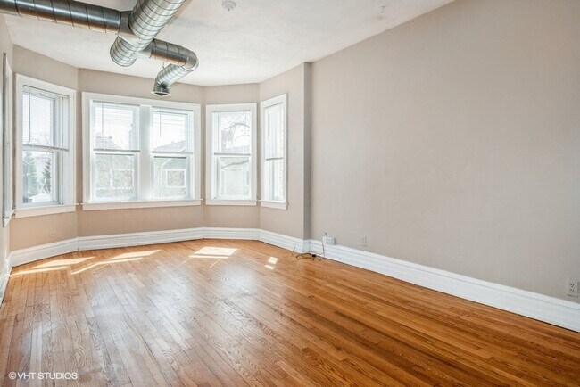 Photo - 2444 N Campbell Ave Unidad 2