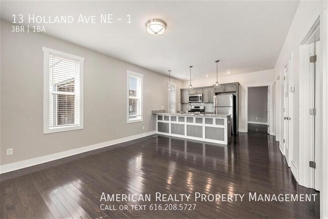Photo - 13 Holland Ave NE Unit 1