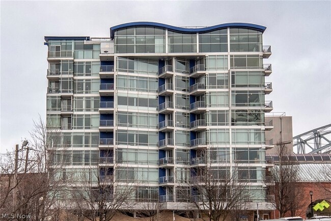 Building Photo - 1237 Washington Ave Unit 1209