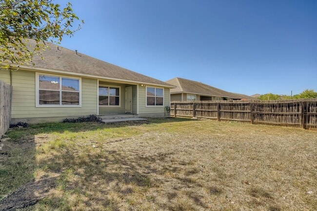 Photo - 3032 Douglas Fir Dr