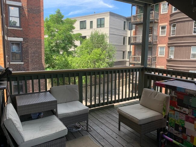 675 Washington St Unit 2C
