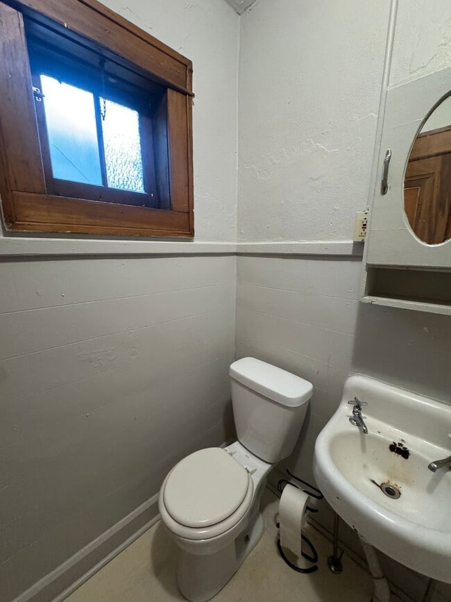 1500 S. Walnut St. #3