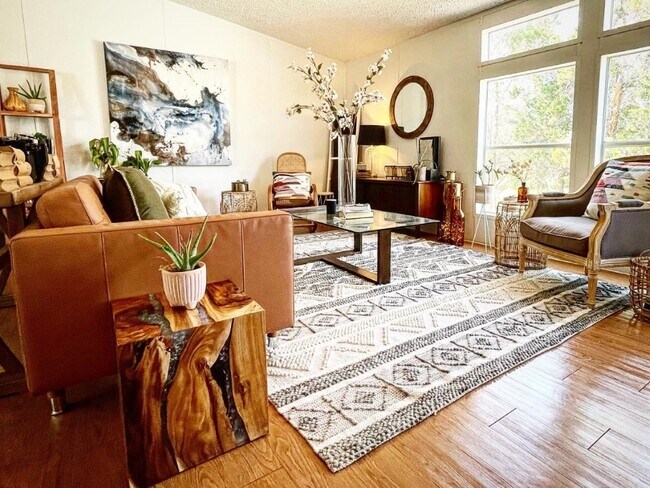 Photo - 204 Lakeshore Dr Rental