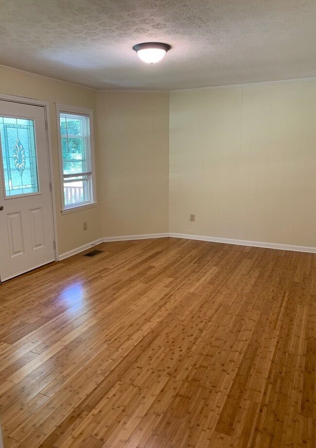 Photo - 3607 Sink Valley Rd