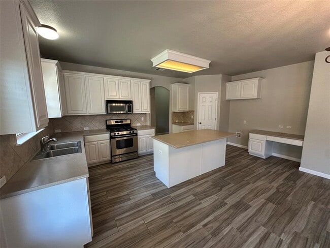 Photo - 2313 Caprock Pl