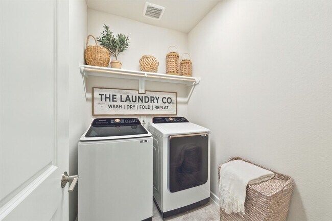 Photo - 9219 Edgeberry Dr