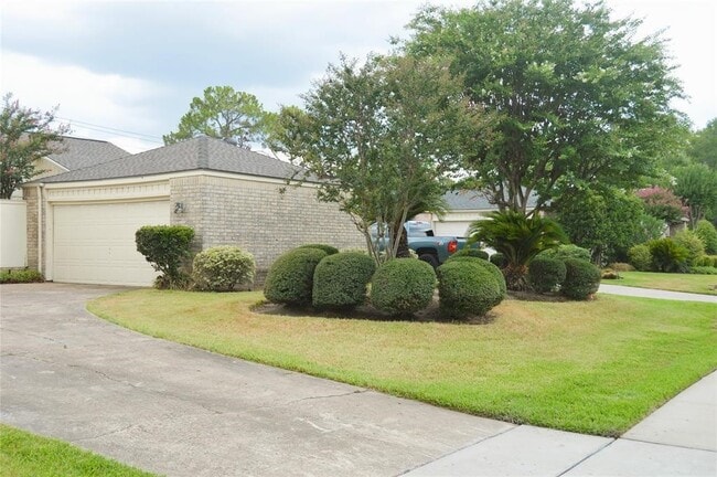 Building Photo - 1310 S Kirkwood Rd Rental