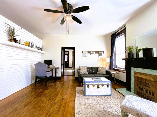 Building Photo - 3524 S Compton Ave