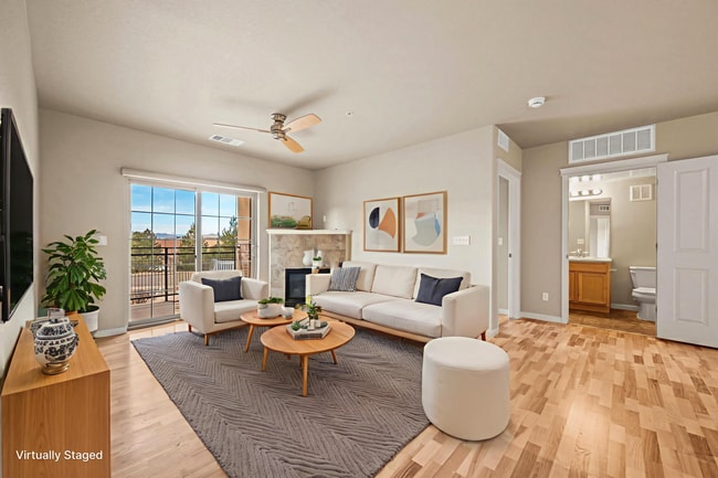 Building Photo - Spacious 2 Bed 2 Bath Condo in Highlands Ranch!!