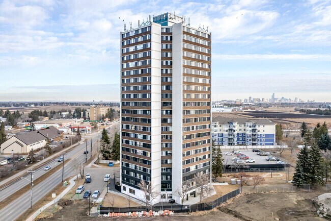 Building Photo - Galbraith House Unit 2