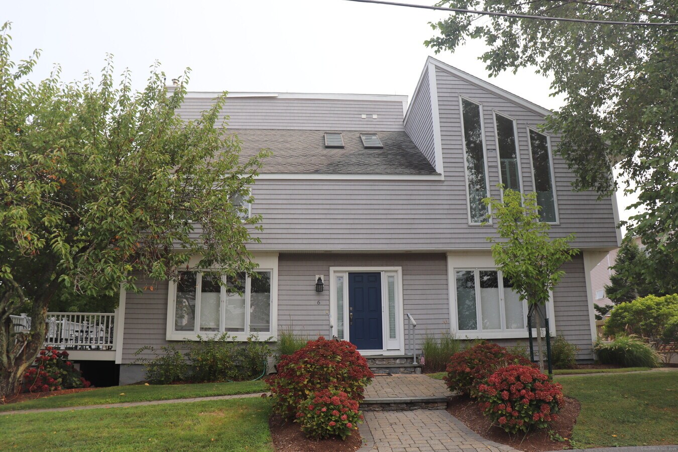 Photo - 6 Leeway Dr House