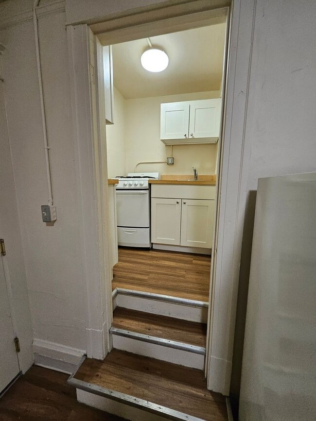 Photo - Hudson House