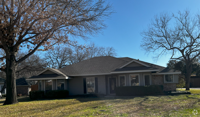 Building Photo - 614 Arbor Ct Rental