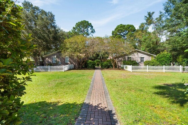 Photo - 1536 Inland Ave Unit C