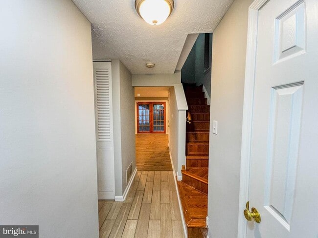 Building Photo - 117 Villa Knoll Ct Rental