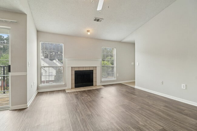 Varia en Oakcrest - Varia at Oakcrest