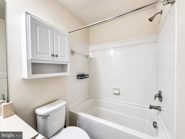 Photo - 4811 Hicks Dr